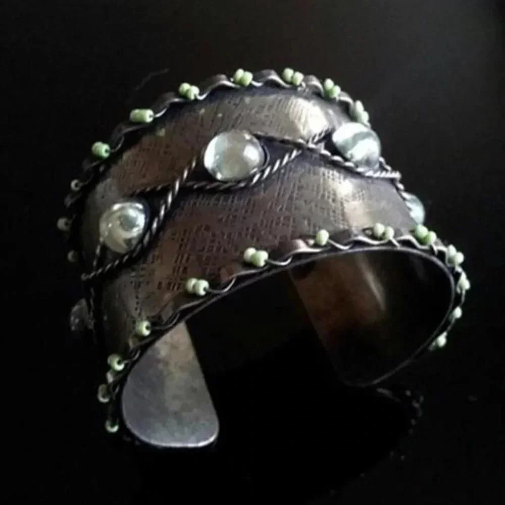 Handmade Antiqued Brass Light Green Glass Zig Zags Weave Texture Cuff Bracelet